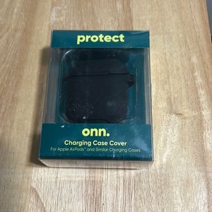 onn. Protect Apple AirPods 1/2